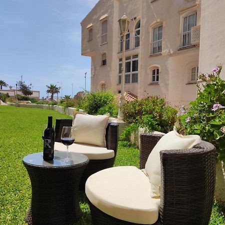 1 Bedroom Beachfront Apartment At Torecilla Beach Nerja Bagian luar foto