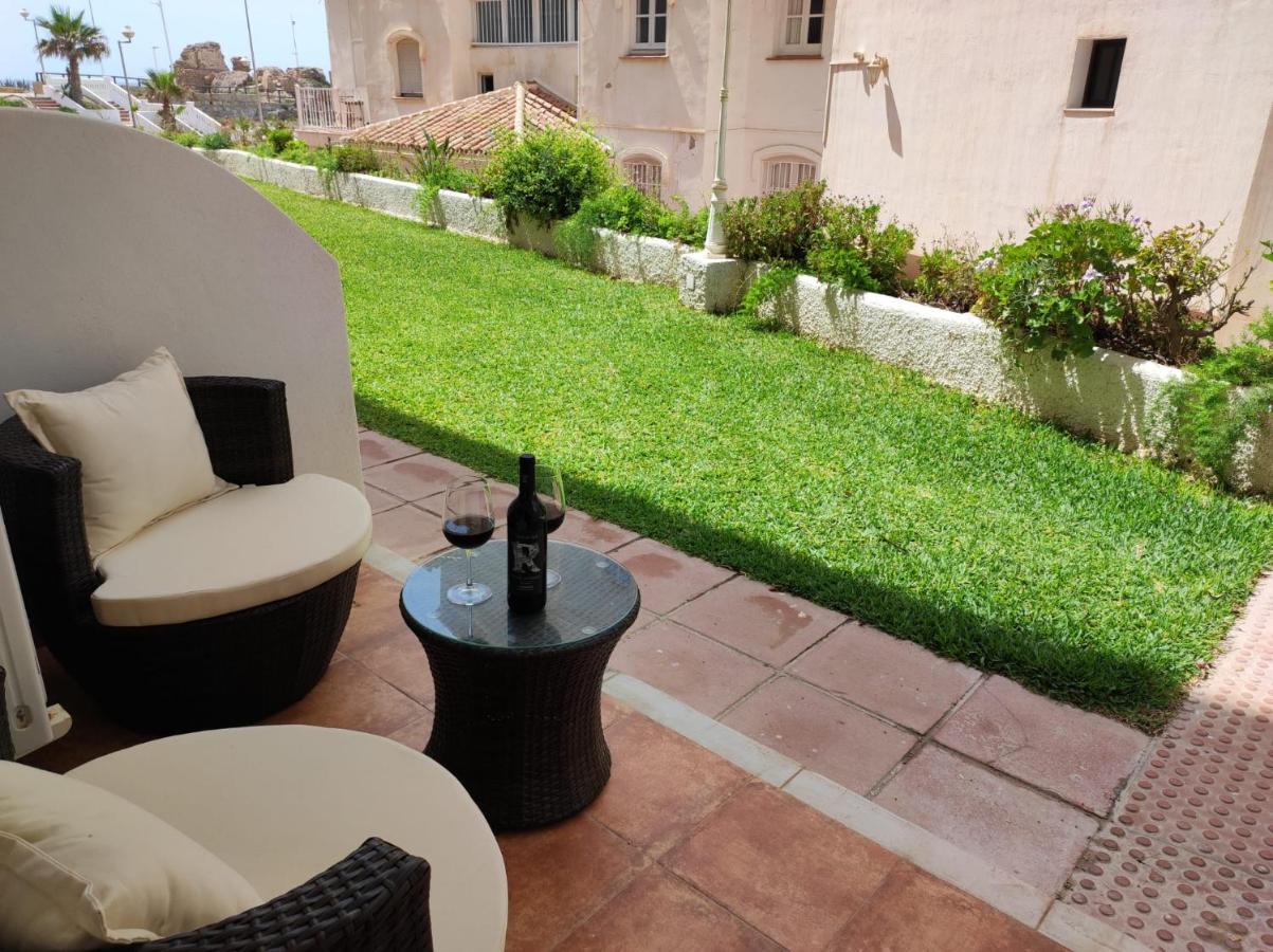 1 Bedroom Beachfront Apartment At Torecilla Beach Nerja Bagian luar foto