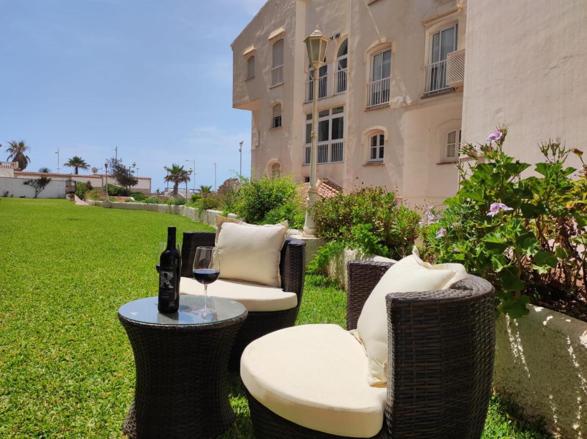 1 Bedroom Beachfront Apartment At Torecilla Beach Nerja Bagian luar foto